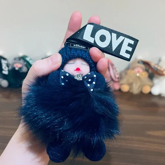 Chic Blue Fur Keychain Accessory - Picture 1 of 1